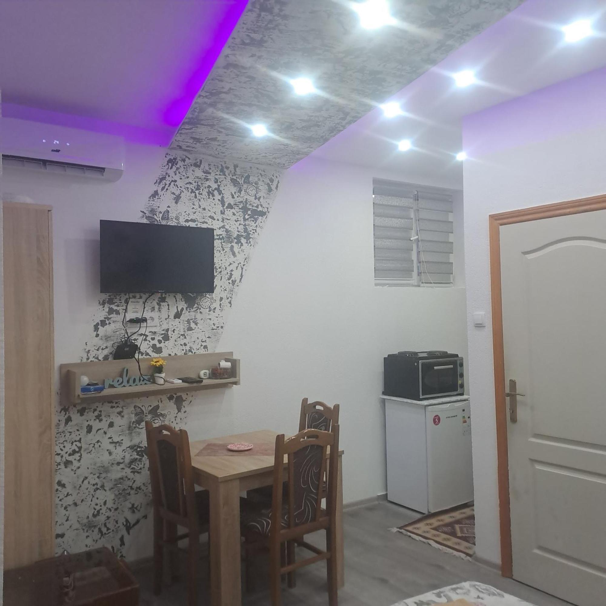Apartmani Kosjerina Trebinje Eksteriør billede